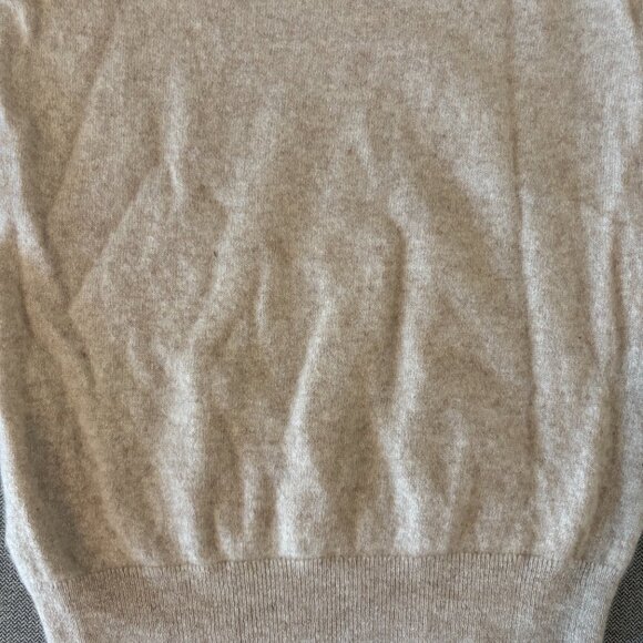 Hudson’s Bay Company 100% Cashmere Turtleneck Sweater – Size M (NWOT) - Picture 7 of 8
